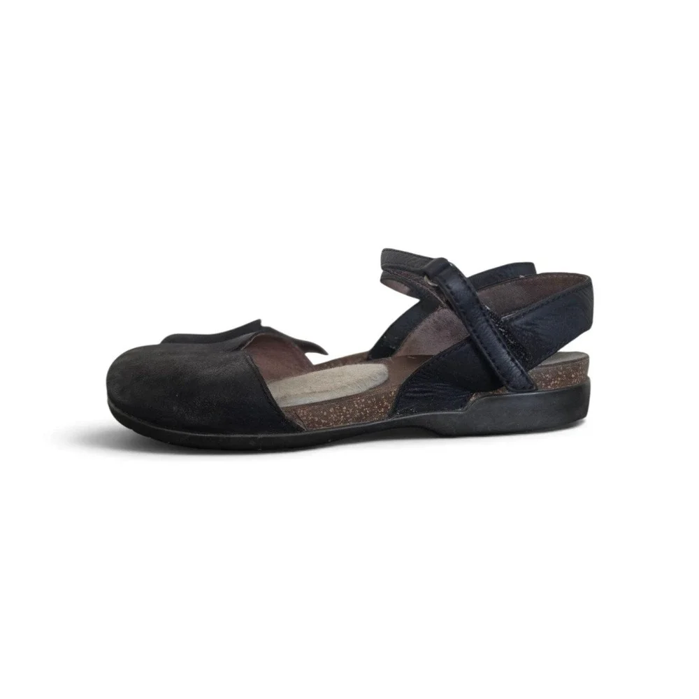 Dansko Rowan Black Leather Boho Workwear Flat Slingback Sandals sz 37 US 6.5